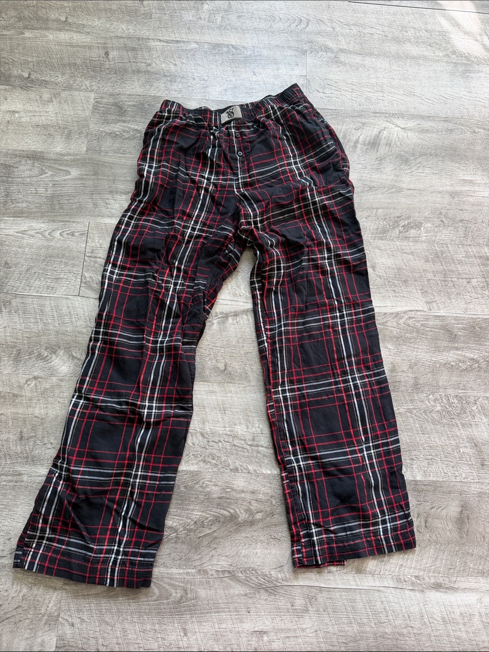 VS Black & Red Plaid Pajama Pants XS